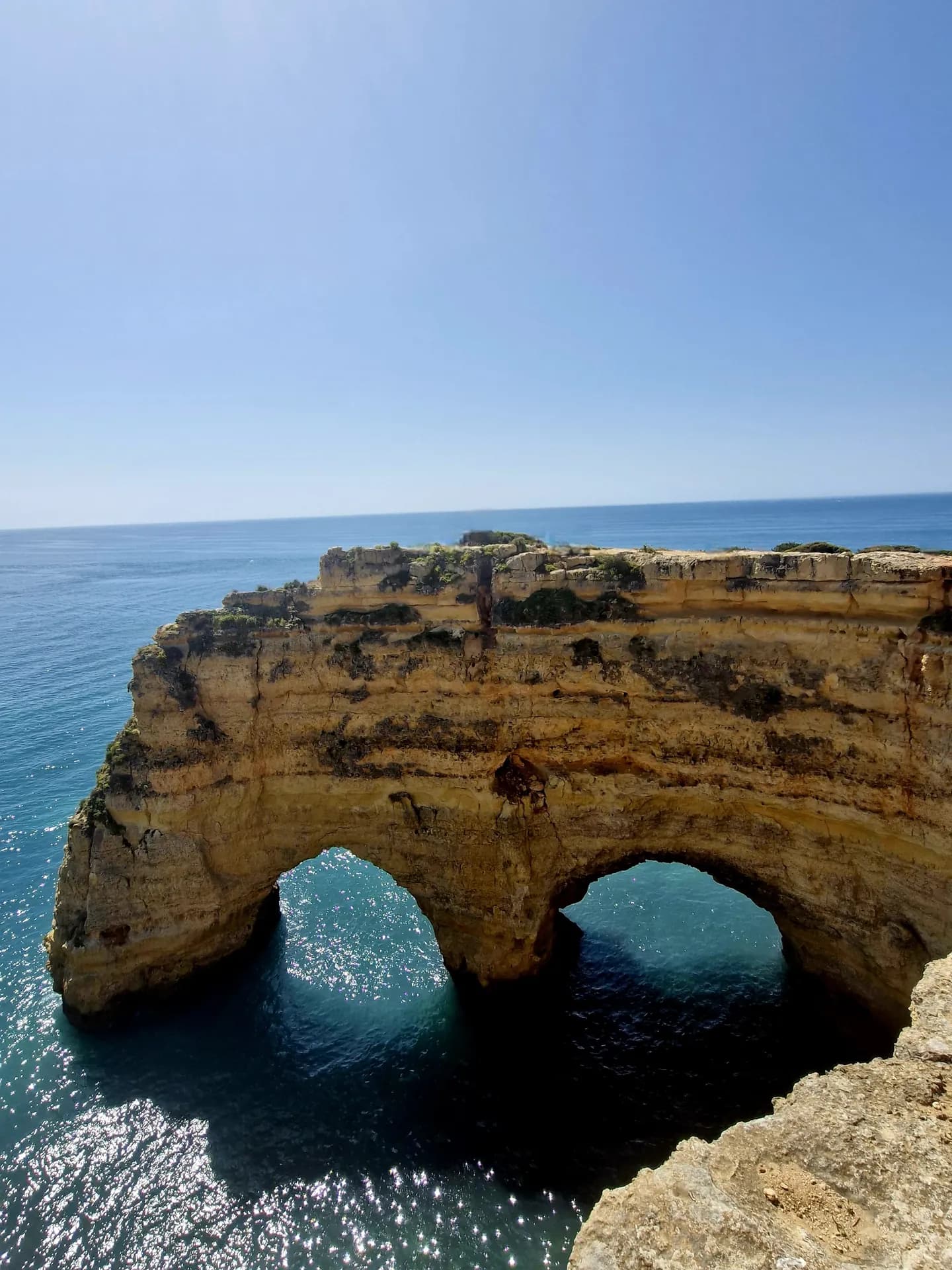 Algarve - klifowy łuk skalny